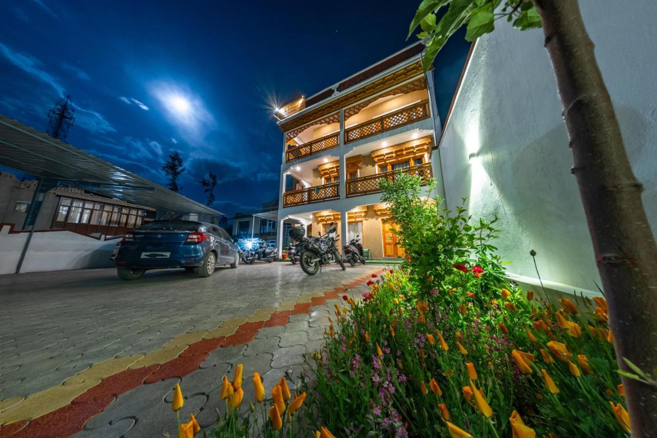 Woosah Hostel Leh Exterior photo